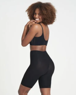 Seamless Luxe Smoothing Slip Short -Leonisa Sale Store 012966 700 1200X1500 2
