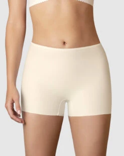 Eco-Friendly Seamless Knicker Short Made Of Recycled Plastic Bottles -Leonisa Sale Store 012975 253 1200x1500 2021 2