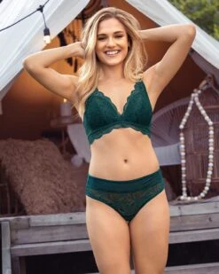 Scalloped Lace Wireless Bralette 34 Scalloped Lace Wireless Bralette -Leonisa Sale Store 091012 650 1200X1500 3