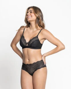 Triangle Lace Bralette With Buttonhole Cutout -Leonisa Sale Store 091025 700 1200x1500 2022 UPD 3