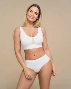 Flexi-Bra Light Wireless Bra With Removable Contour Padding -Leonisa Sale Store 091048 000 1200X1500 4