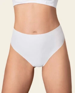 High-Waisted Invisible Microfiber Thong Knicker -Leonisa Sale Store 092066 000 1200X1500 2024 2