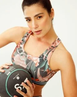 Quick-Dry Sports Top Made From Recycled Plastic Bottles -Leonisa Sale Store 195367 064 1200X1500 3