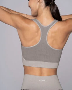 Reversible High-tech Seamless Sports Bra -Leonisa Sale Store 195369 750 1200X1500 2