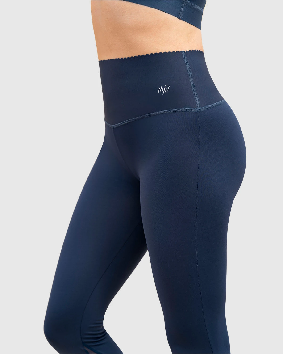 Sports Legging With Antibacterial Technology Infused With Aloe Vera 8 Sports Legging With Antibacterial Technology Infused With Aloe Vera - Image 8