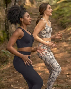 High-Tech Active Legging With Compression Panels -Leonisa Sale Store 195584 700 1200X1500 5