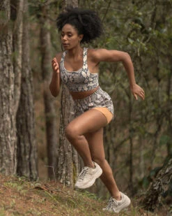 Double Layered Short + BIO-PET Technology 9 Double Layered Short + BIO-PET Technology -Leonisa Sale Store 195588 094 1200X1500 5