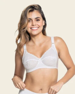 Wireless Comfy Control Bra In Lace -Leonisa Sale Store 71223 000 1200x1500 2023 1