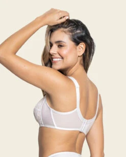 Wireless Comfy Control Bra In Lace -Leonisa Sale Store 71223 000 1200x1500 2023 2